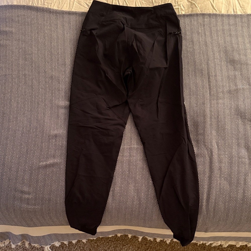 Women’s Mountain Bike Pants - Picture 2 of 3